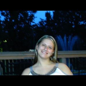 Meet your Posher, Kimberly